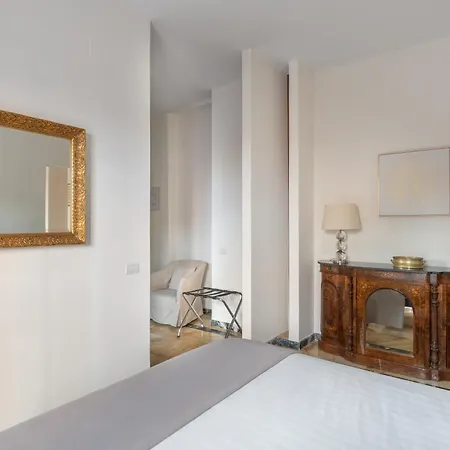 Starhost - Golden Bed & Breakfast